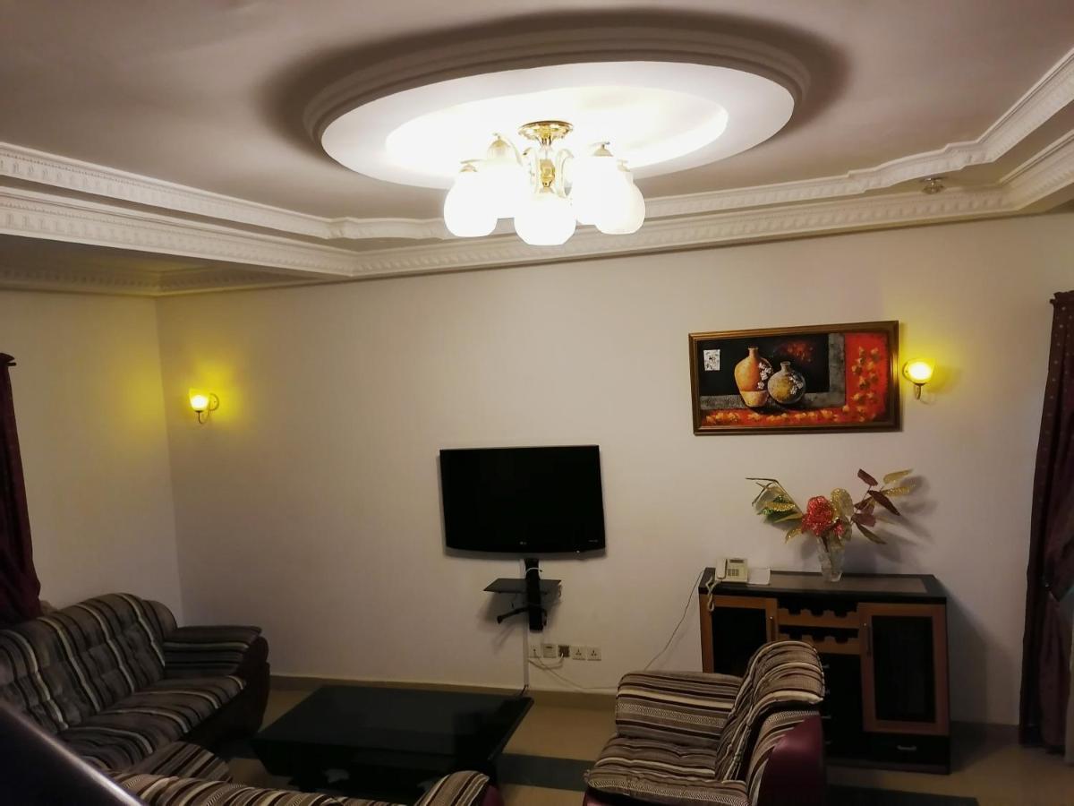 Hotel Residence Jeanne D'Arc Cotonou Dış mekan fotoğraf