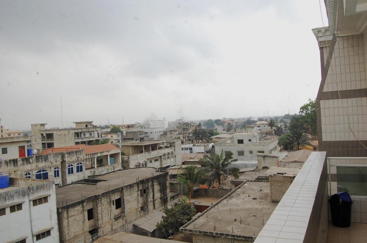 Hotel Residence Jeanne D'Arc Cotonou Dış mekan fotoğraf