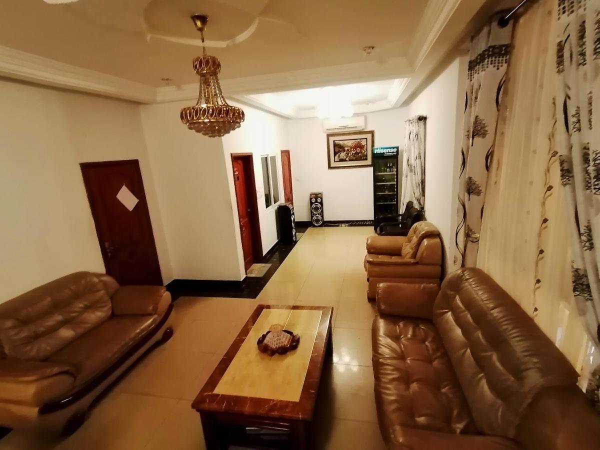 Hotel Residence Jeanne D'Arc Cotonou Dış mekan fotoğraf
